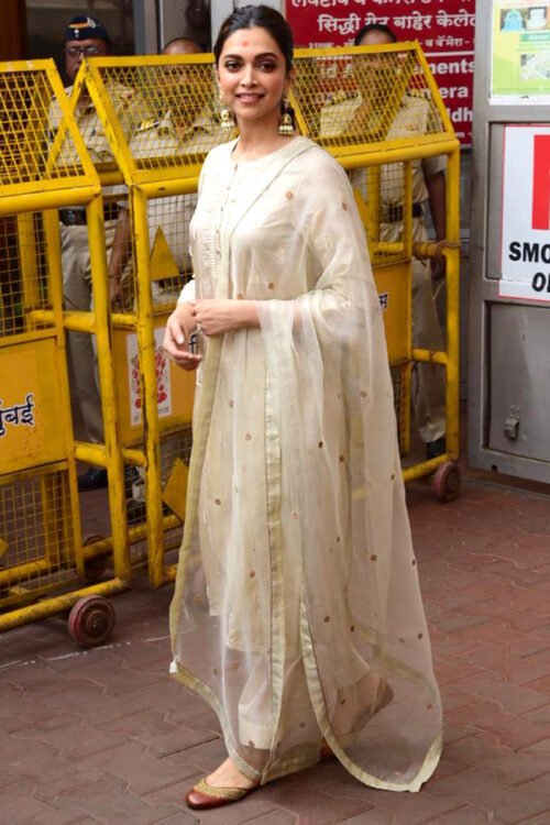 Deepika Padukone in ivory silk kurta set